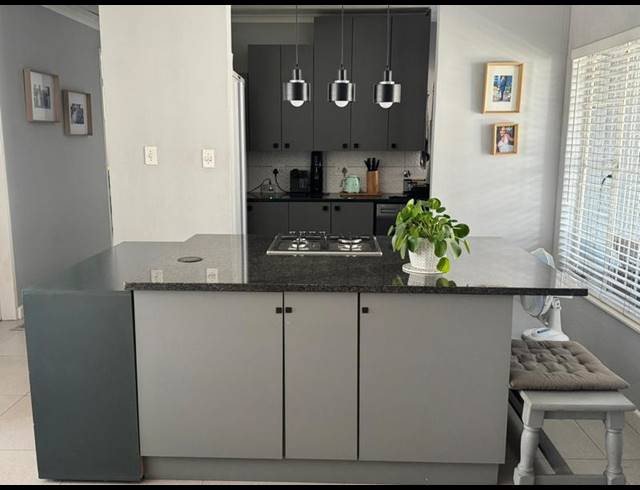 2 BEDROOM HOUSE FOR SALE IN NOORDWYK